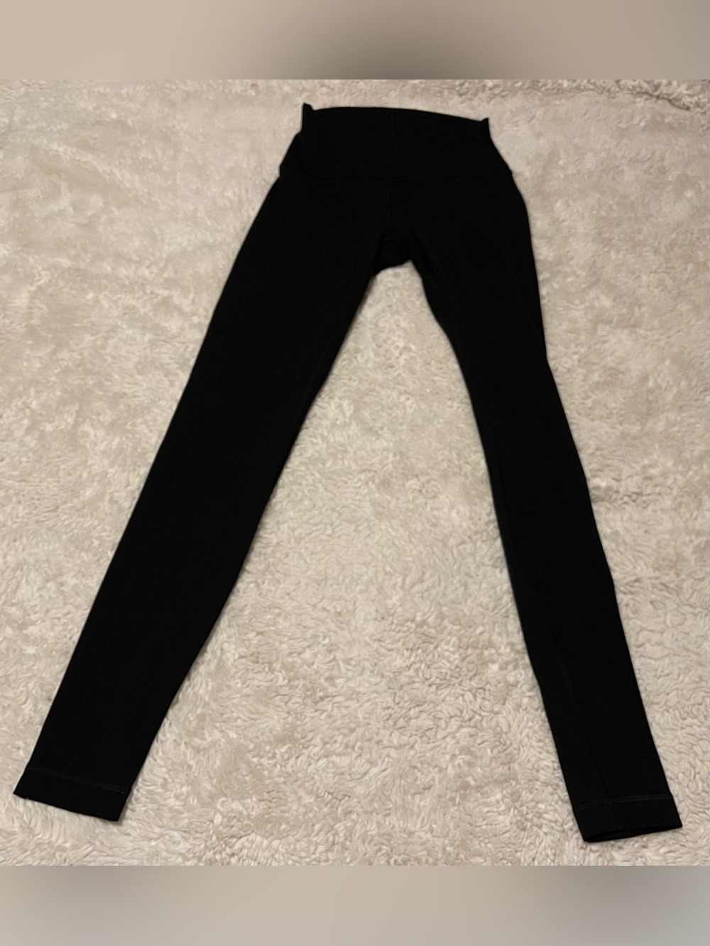 Lululemon Wunder Under HR Tight 28” inseam Black Leggings Size 4